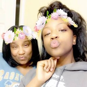 Meet your Posher, Dottie